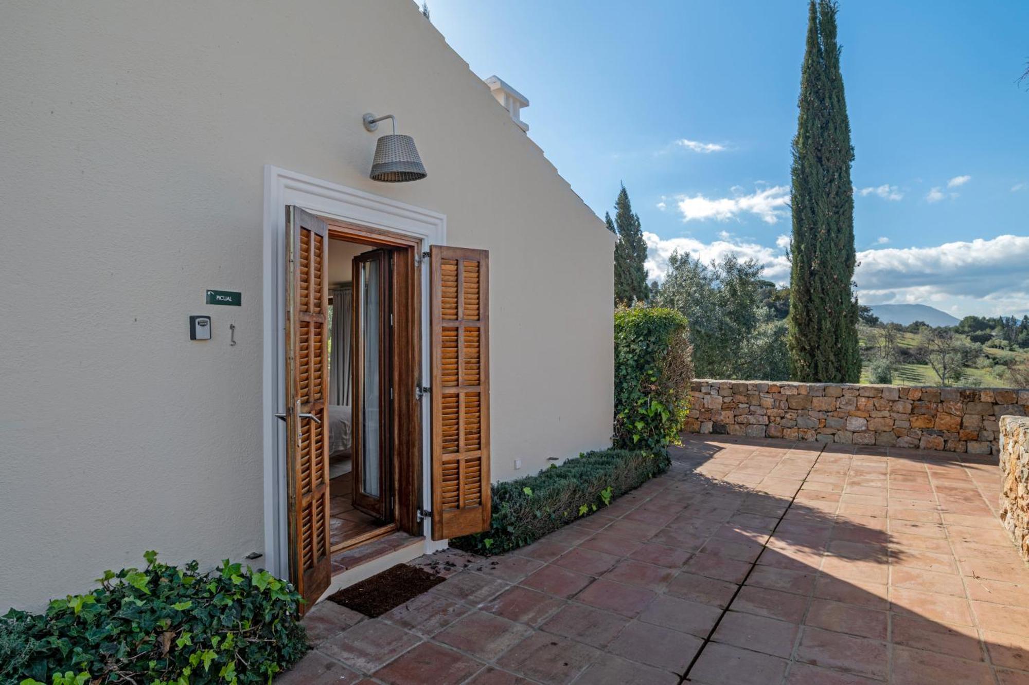 Cortijo La Almazara